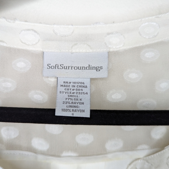 Soft Surroundings Ivory Blouse with Lining | Size Small - Picture 2 of 5